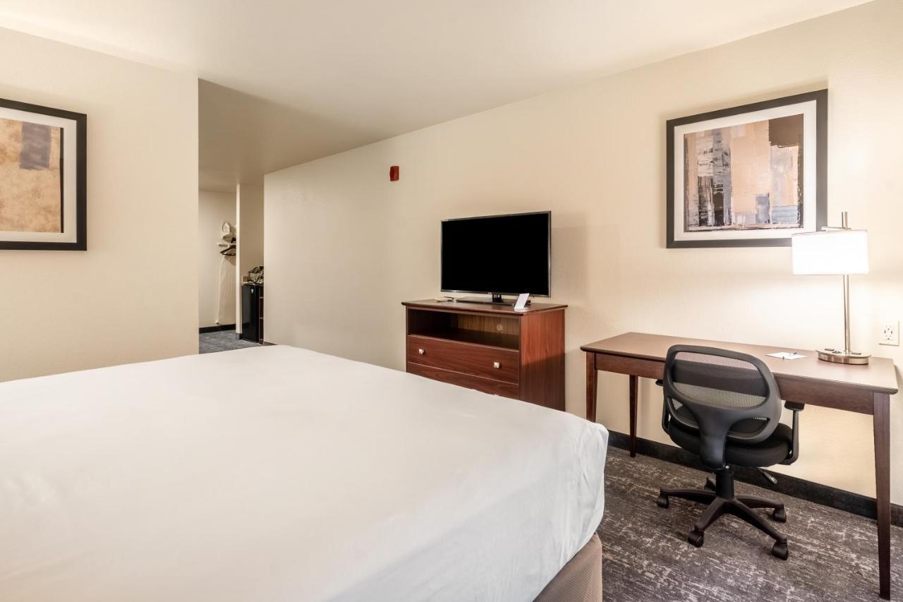Hotel Comfort & 3*